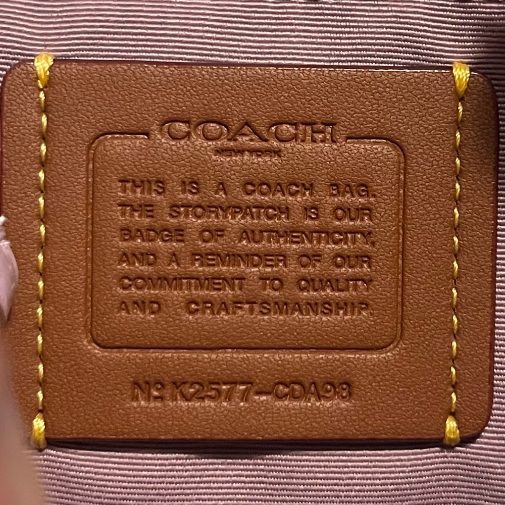 Coach Teri Shoulder Bag in Signature Leather with Heart Charm - Picture 8 of 8